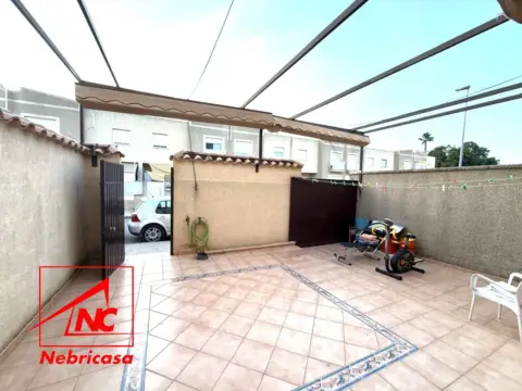 Casa unifamiliar en Lebrija