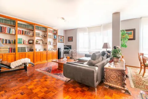 Piso en Camí d'Onda-Salesians-Centre