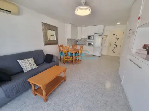 Apartamento en , 1A.Línea de Playa, Zona de Playa, Cerca del Mar, Zona Comercial, Zona Residencial, Urbanización, C