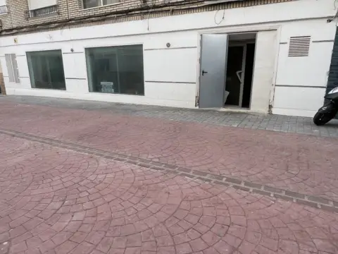 Local comercial en Pueblo
