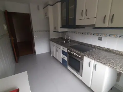 Piso en calle de Teverga