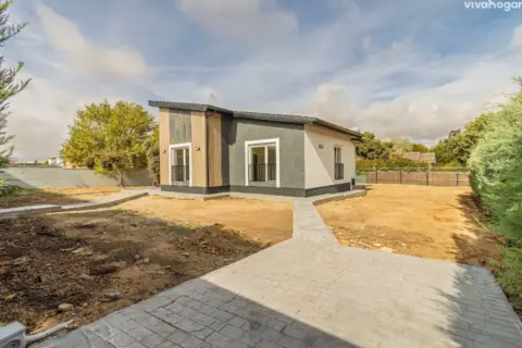 Chalet en Avenida Estrasburgo I, 24