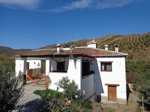 Finca rústica en , en El Campo, Zona Rural, Cerca del Pueblo