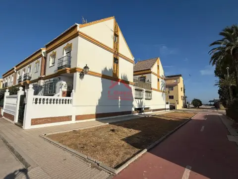 Casa en , 1A.Línea de Playa, Zona de Playa, Cerca del Mar, Cerca del Golf, Cerca del Río, Cerca de La Marina