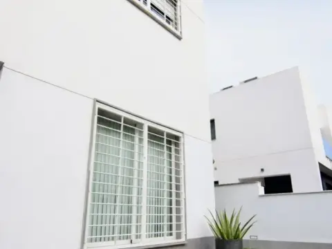 Casa pareada en Nuevo Bulevar