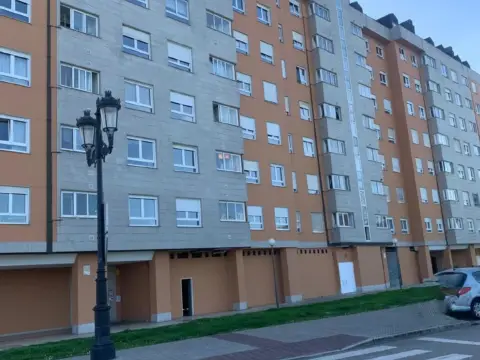 Local comercial en calle Siero