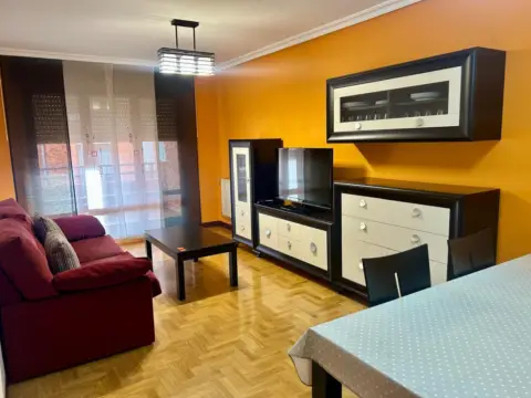 Piso en calle de Mieres, 5