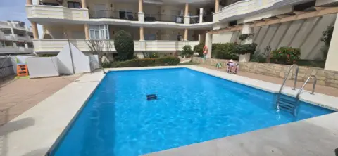 Apartamento en , Zona de Playa, Urbanización in El Peñoncillo (Torrox) · Torrox