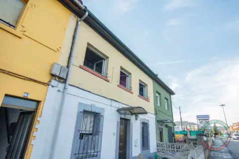 Piso en Avenida Oviedo, 12