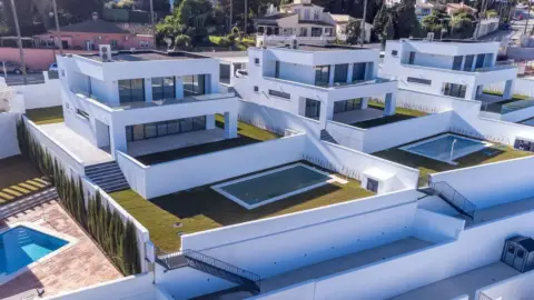 Chalet en Castillo de la Duquesa