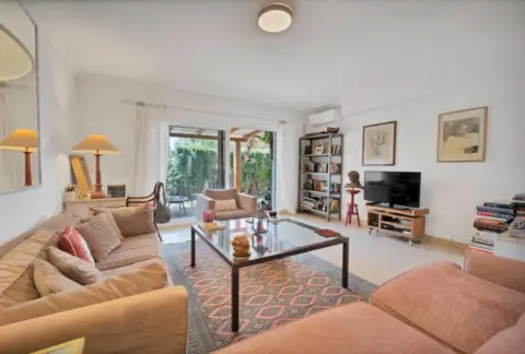 Casa pareada en Nagüeles Alto