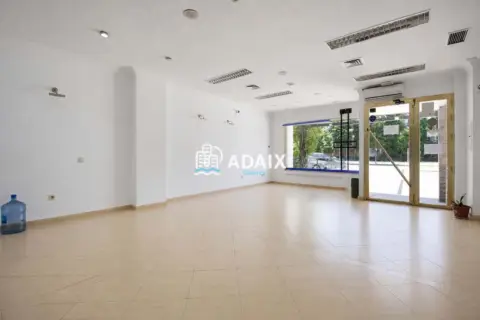 Local comercial en Avenida de Ruta de la Plata