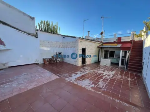 Casa en calle de Cánovas