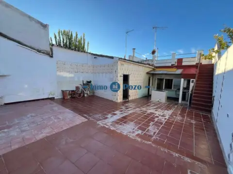 Casa en calle de Cánovas