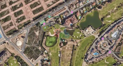 Dúplex en Paseo del Golf, 89