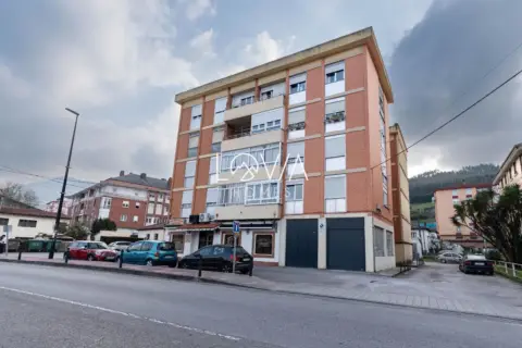 Piso en Los Corrales de Buelna