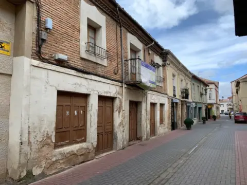 Casa en calle de Cristóbal Colón, 8