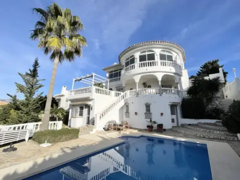 Chalet en Cerros del Aguila