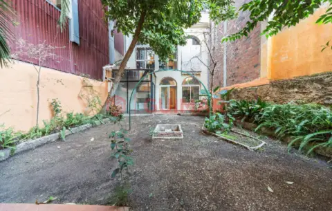 Piso en Carrer de Vallirana