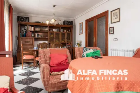 Chalet en San Clemente