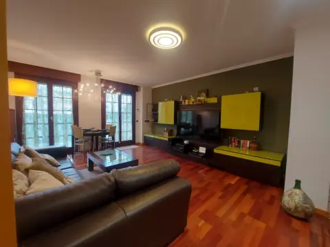 Piso en calle de Sequoias