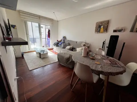 Piso en Santiago de Cartes