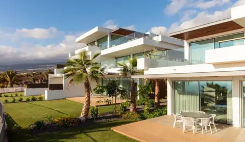 Apartamento en Abama