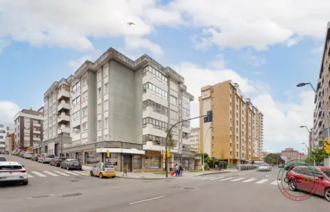 Local comercial en calle de Granados, 10