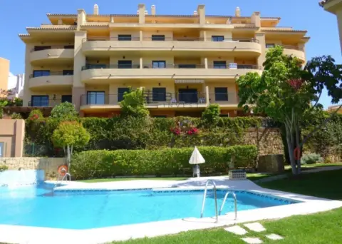 Piso en calle Diamante de Riviera