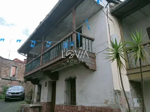 Casa en Ablanedo (Riosa)