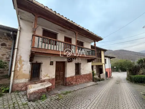 Casa en Ablanedo (Riosa)