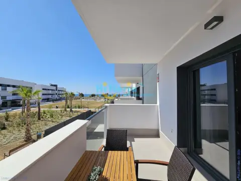Apartamento en , Zona de Playa, Zona Residencial, Urbanización