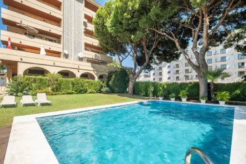 Apartamento en calle del Azahar