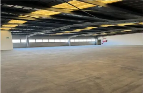 Nave industrial en calle Lg Can Panyella