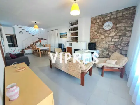 Casa pareada en 06820 Proserpina