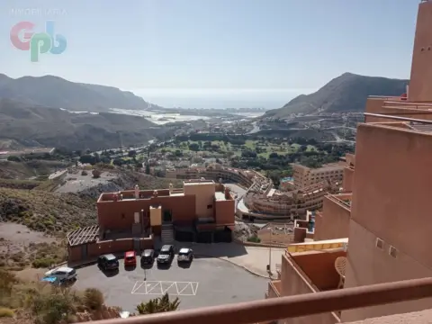 Apartamento en calle Encinas