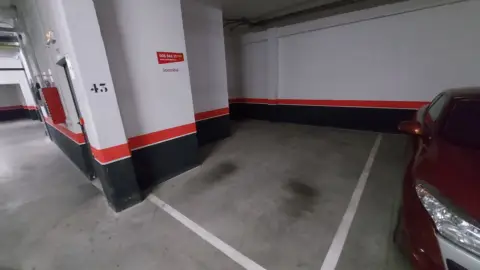 Garaje en calle de Gran Bretaña