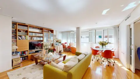 Piso en Avenida General Primo de Rivera, 7