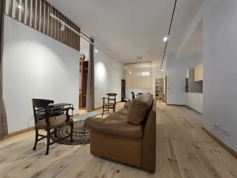 Piso en calle de Oviedo