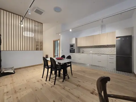 Piso en calle de Oviedo