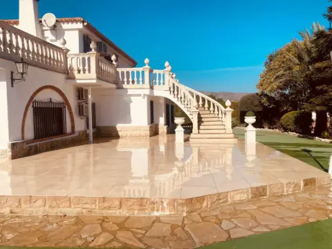 Chalet en La Vila-Centre