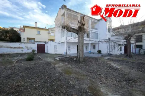 Finca rústica en La Zubia
