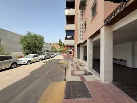 Apartamento en , Zona de Playa, Cerca del Puerto, Zona Residencial, Urbanización, Cerca del Pueblo, Pueblo