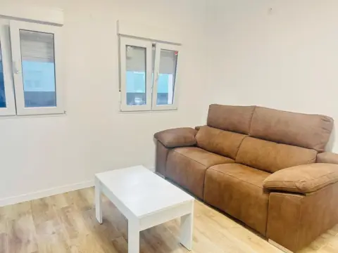Piso en Perchel Norte