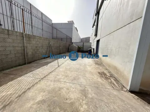 Nave industrial en Almendralejo