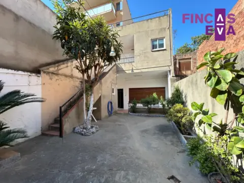 Piso en calle Rb Joaquim Vayreda