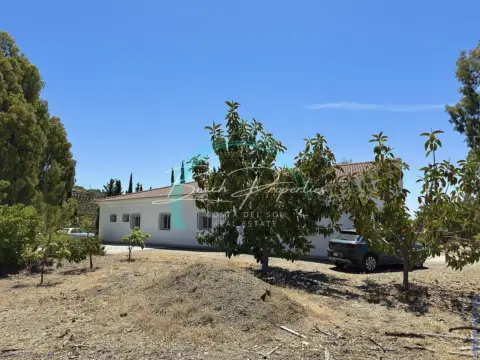 Finca rústica en Chilches