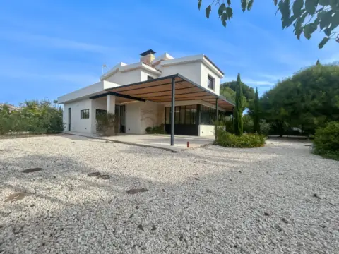 Chalet en San Juan