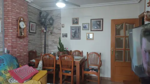 Piso en Universidad-Los Lirios