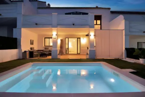 Casa en Urbanización Bahía Casares